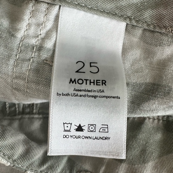 Mother The Shaker Chop Cropped Pants Green Gray Camouflage Pockets Size 25 - Picture 8 of 9